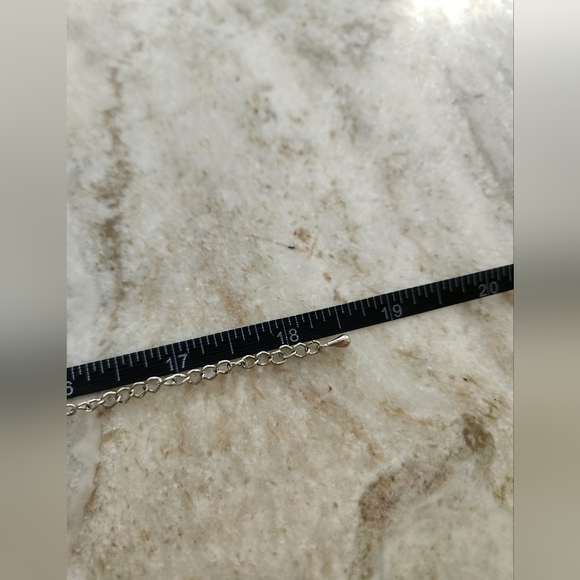 Cache Necklace - Picture 2 of 4